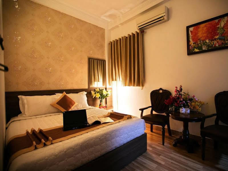 Rosa Centre Hotel Ho Chi Minh City Exterior photo