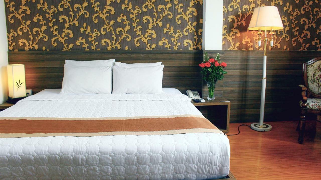 Rosa Centre Hotel Ho Chi Minh City Exterior photo