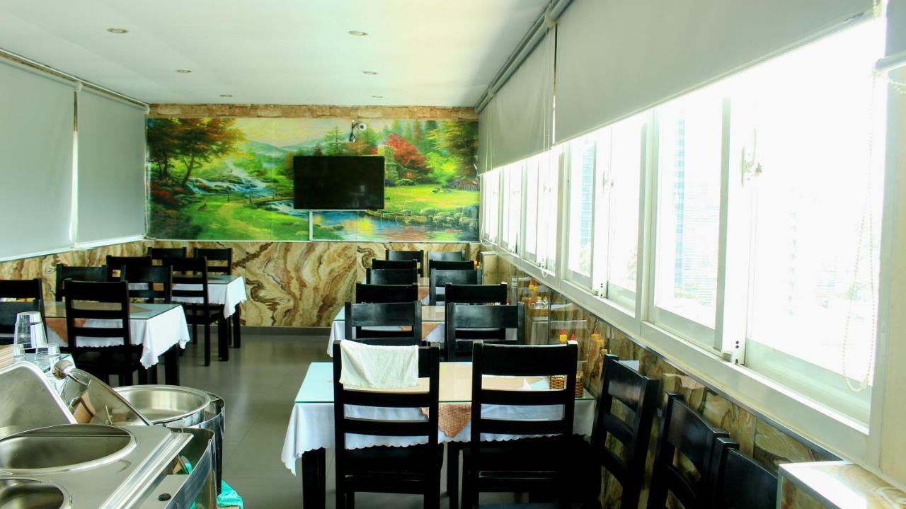 Rosa Centre Hotel Ho Chi Minh City Exterior photo